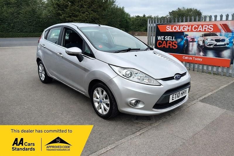 Used Ford Fiesta Zetec 96 HP (70 kW) 2010 Silver Hatchback