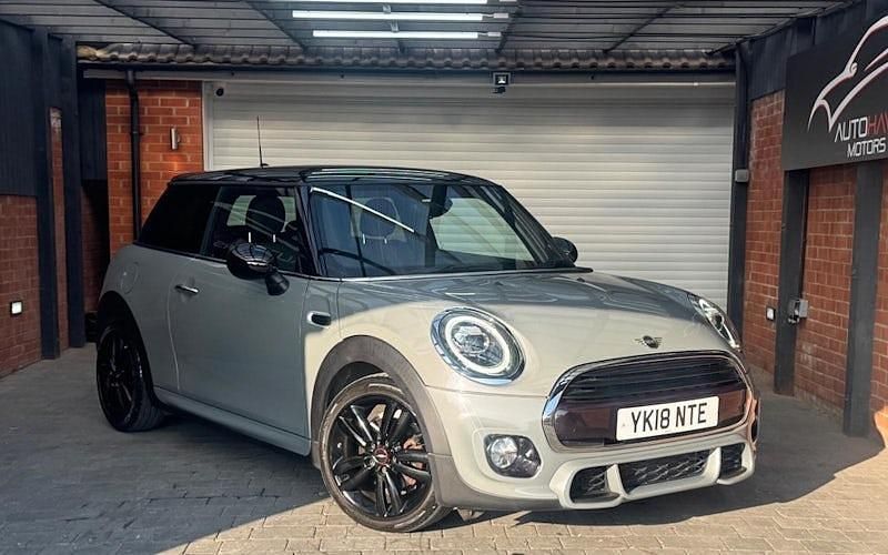 Used Mini Cooper Hatch 136 HP (100 kW) 2018 Grey Hatchback