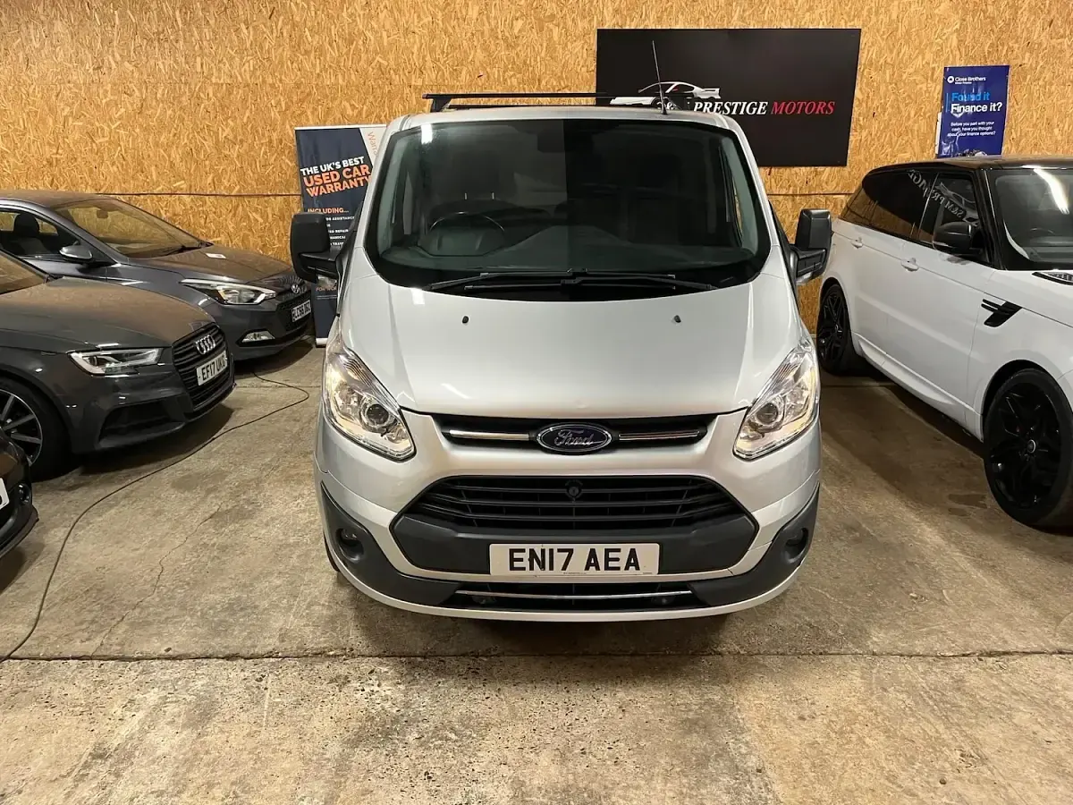 Used Ford Transit Custom Trend 105 HP (77 kW) 2017 Silver Van