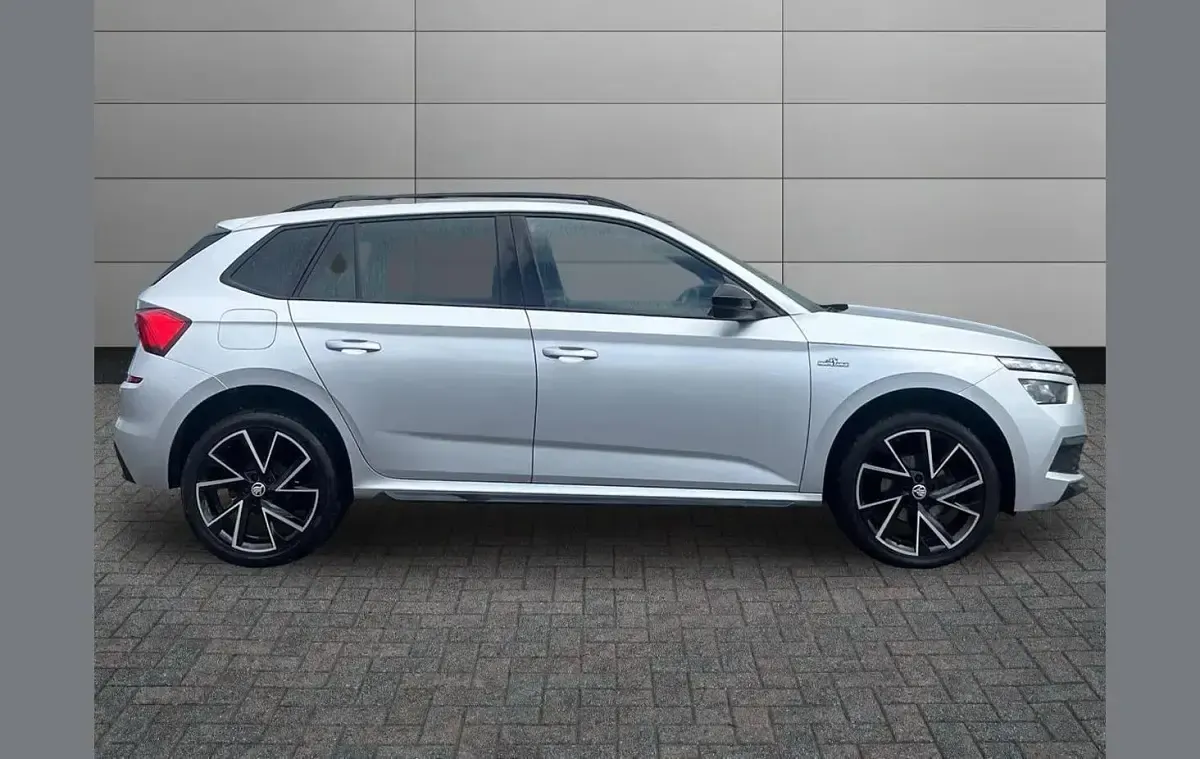 Used Skoda Kamiq Monte Carlo 150 HP (110 kW) 2024 Brilliant silver metallic SUV