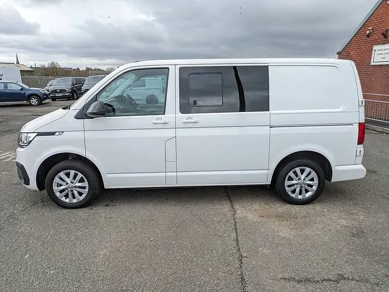 Begagnad VW Transporter Highline 2021 Vit Van