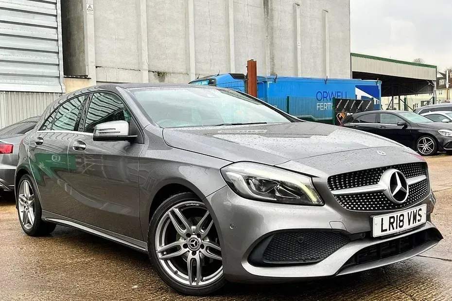 Used Mercedes A180 AMG line 109 HP (80 kW) 2018 Hatchback