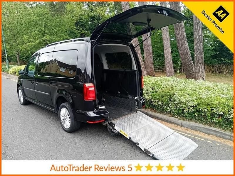 Black Used 2020 VW Caddy Maxi S MPV | £17,990 (Good price) - Image 1/3