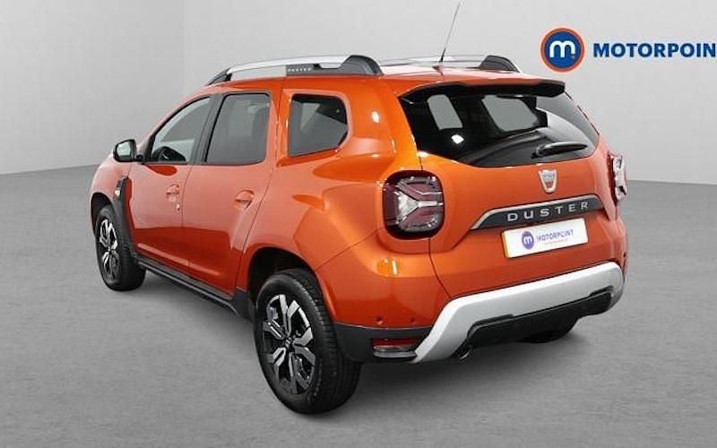 Used Dacia Duster Prestige 116 HP (85 kW) 2021 Orange SUV