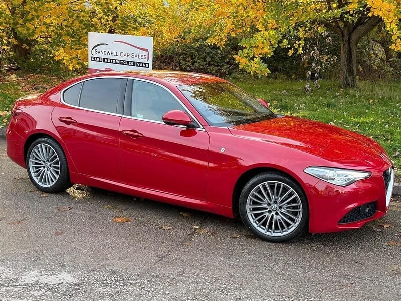 Used Alfa Romeo Giulia Lusso 2020 Red Sedan