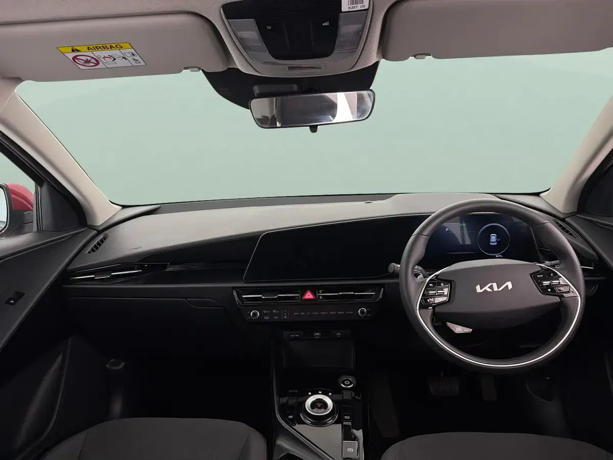 Used Kia e-Niro 147 kW (201 HP) 2025 Red SUV