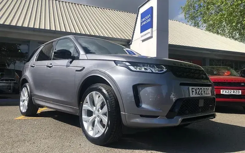Begagnad Land Rover Discovery Sport Urban Edition 309 HK (227 kW) 2023 SUV