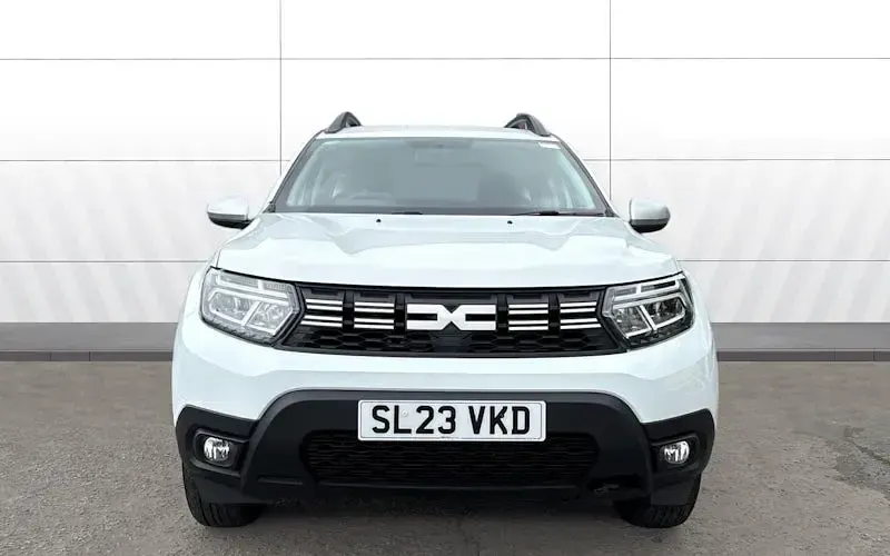 Used Dacia Duster Expression 90 HP (66 kW) 2023 White SUV