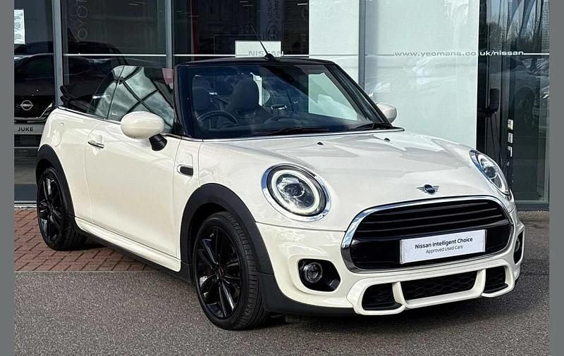 Used Mini Cooper Cabriolet Sport 134 HP (98 kW) 2019 White Cabriolet