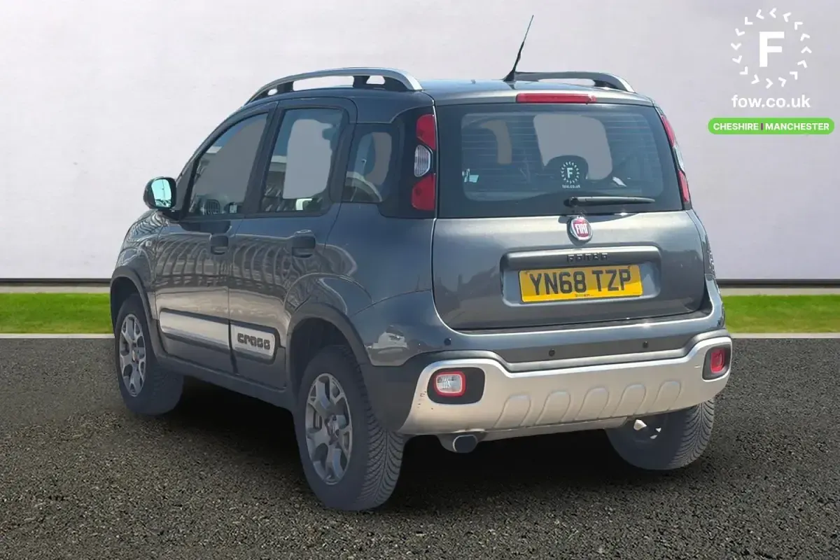 Used Fiat Panda Cross Cross 90 HP (66 kW) 2018 Grey Hatchback