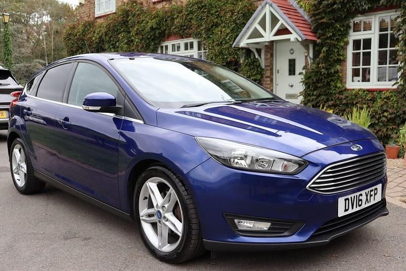 Blue Used 2016 Ford Focus Zetec Hatchback | £3,995 (Super price) - Image 1/4