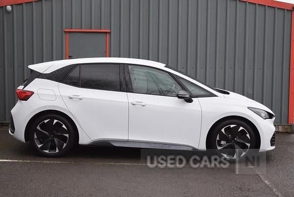 Used Cupra Born e-Boost 169 kW (231 HP) 2025 White Hatchback