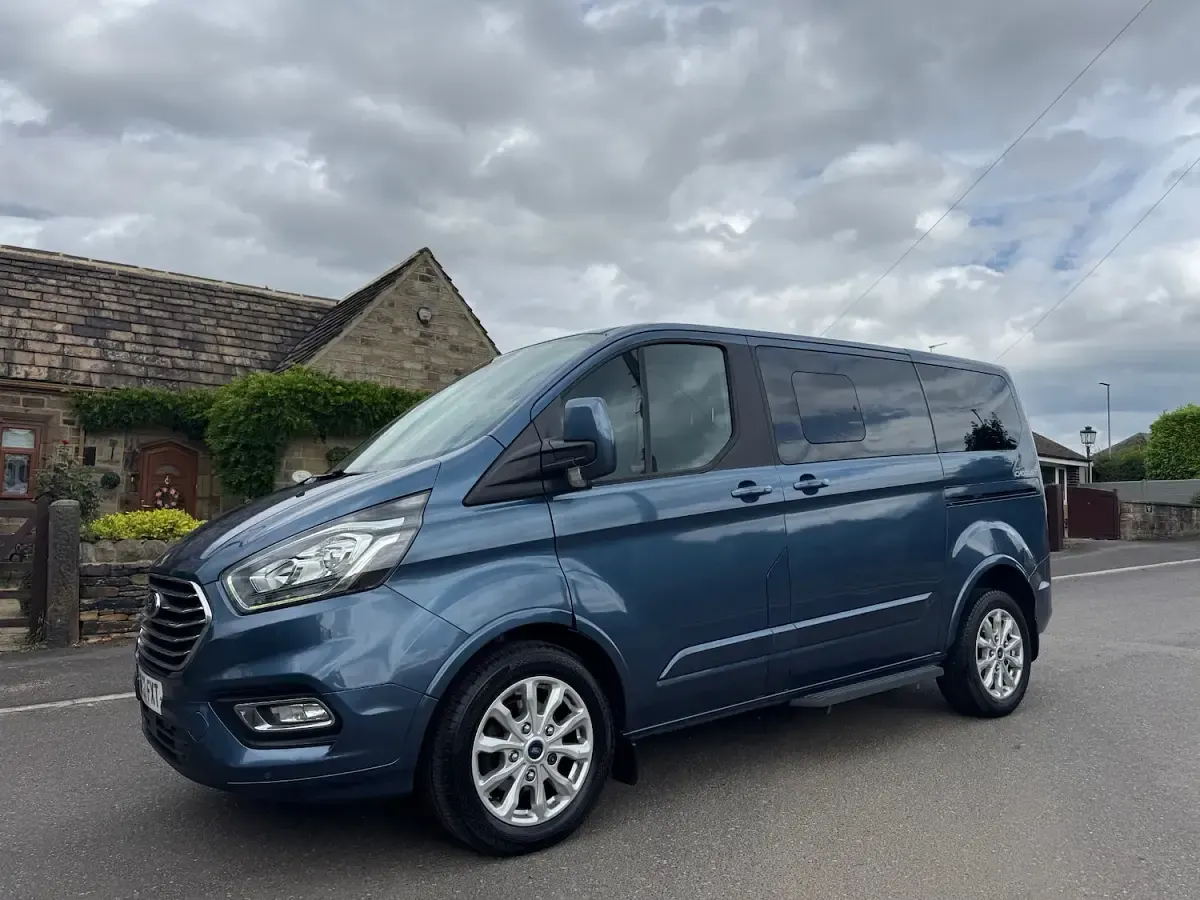 Used Ford Tourneo Custom Titanium 2021 Blue Van