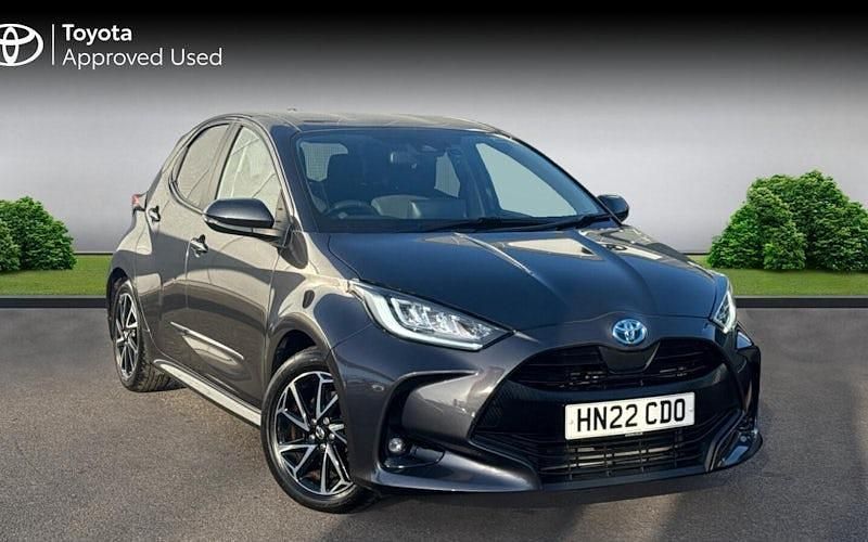 Used Toyota Yaris Hybrid Design 116 HP (85 kW) 2026 Hatchback