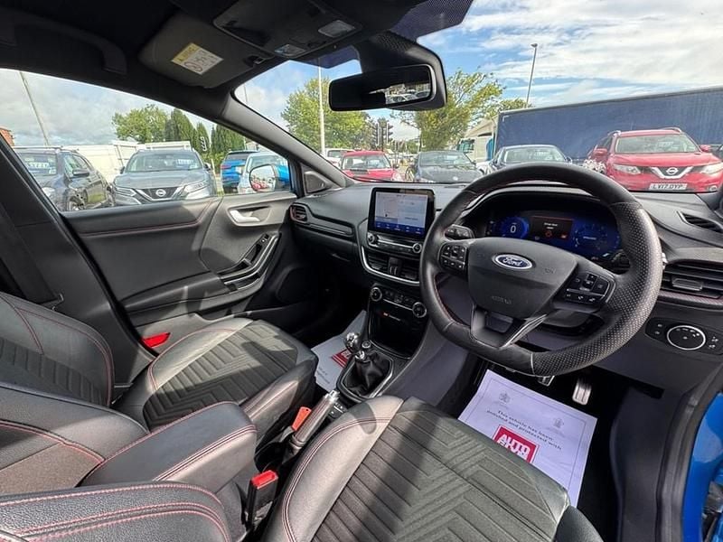 Używany Ford Puma ST-Line X 123 KM (90 kW) 2020 Niebieski Hatchback