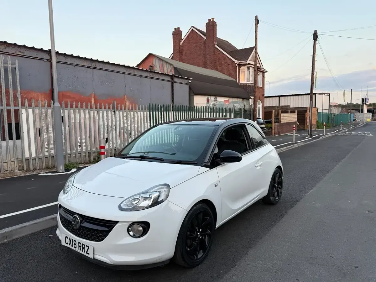 Used Vauxhall Adam 2018 White Hatchback