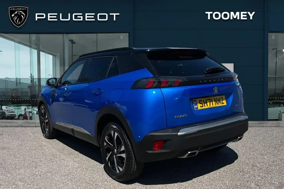 Used Peugeot 2008 GT 129 HP (94 kW) 2021 Blue SUV