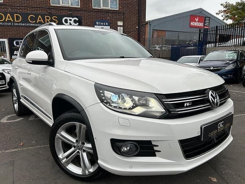 White Used 2013 VW Tiguan R-line SUV | £6,295 (Fair price) - Image 1/4