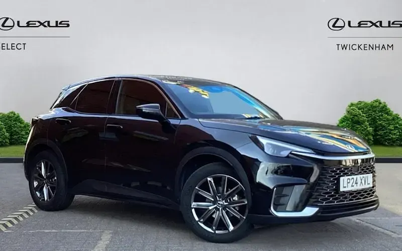 Used Lexus LBX 136 HP (100 kW) 2026 SUV