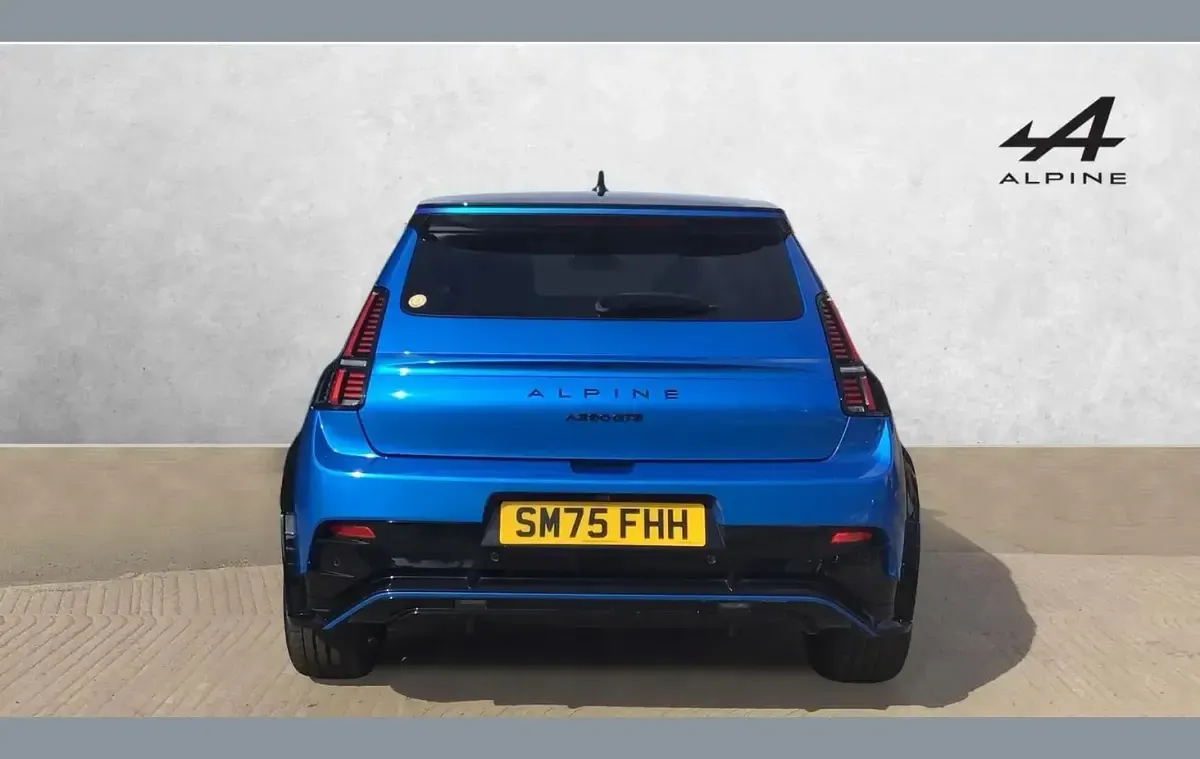 Used Alpine A290 161 kW (220 HP) 2025 Blue/black Hatchback