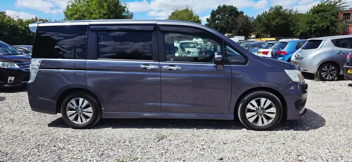 Used Honda Stepwgn 2012 Gray MPV