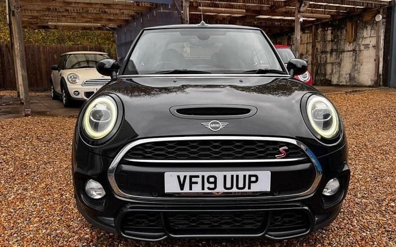 Used Mini Cooper S Cabriolet Sport 192 HP (141 kW) 2019 Black Cabriolet