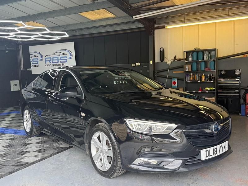 Used Vauxhall Insignia SRi 2018 Black Hatchback