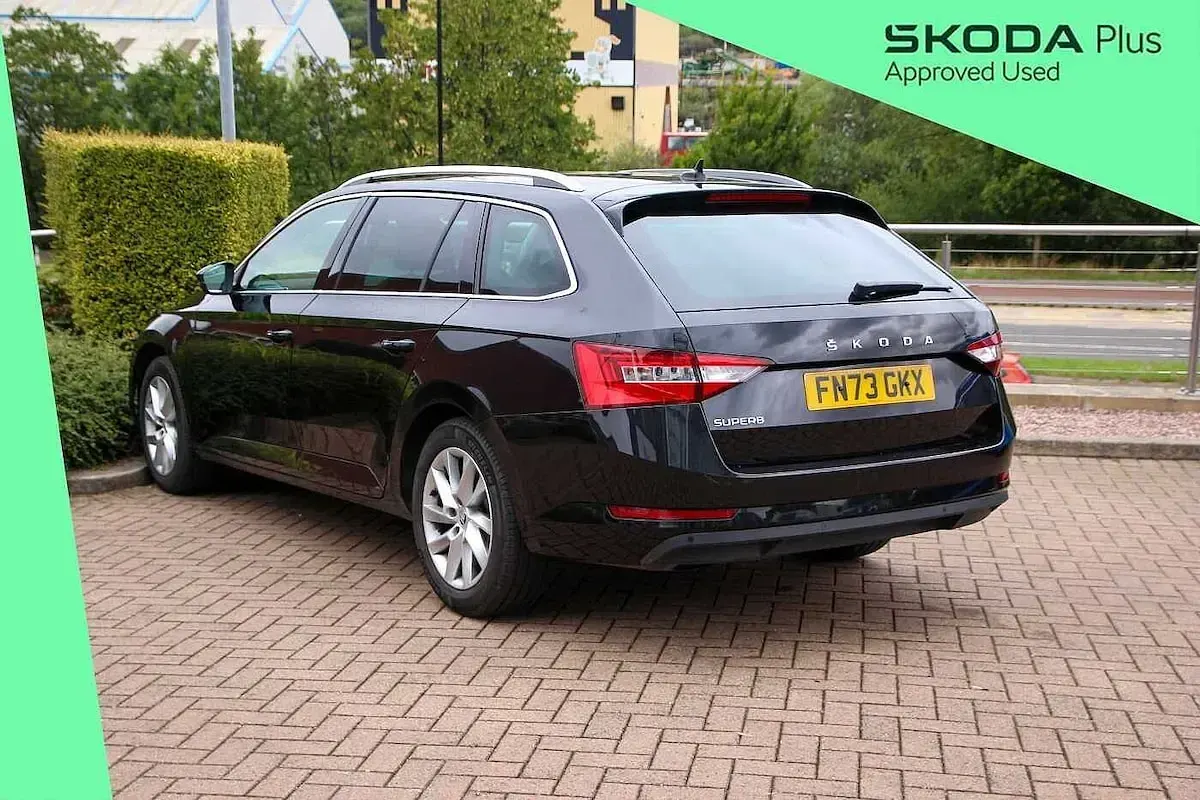 Used Skoda Superb SE Technology 160 HP (117 kW) 2024 Black magic pearl effect Estate
