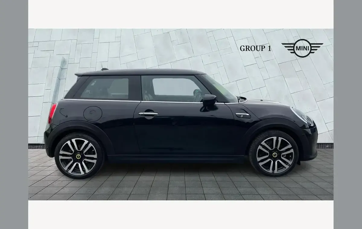 Used Mini Cooper S Level 3 135 kW (184 HP) 2023 Black Hatchback