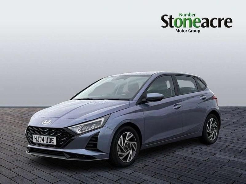 Used Hyundai i20 Advanced 100 HP (73 kW) 2024 Blue Hatchback
