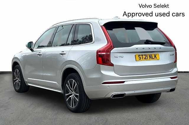 Used Volvo XC90 Momentum 232 HP (170 kW) 2021 SUV
