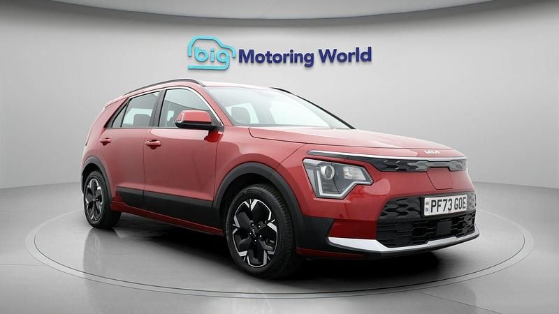 Used 2024 Kia e-Niro SUV | £19,100 (Super price) - Image 1/4