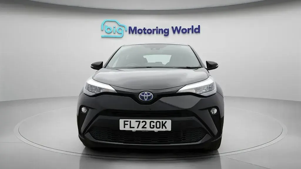Usado Toyota C-HR 122 HP (89 kW) 2022 Preto SUV