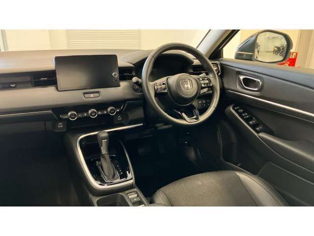Image 2/4