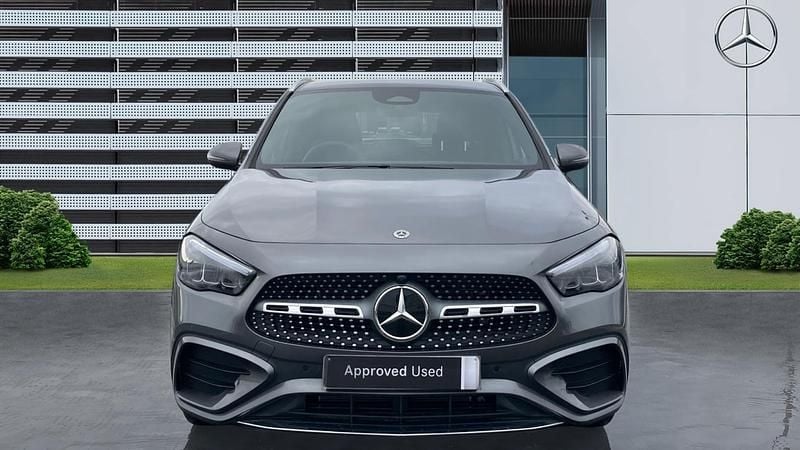 Used Mercedes GLA250 Executive 218 HP (160 kW) 2025 SUV