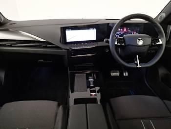 Gebraucht Vauxhall Astra 114 kW (156 PS) 2024 Grau Kleinwagen