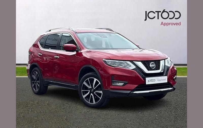 Used Nissan X-Trail Tekna 157 HP (115 kW) 2020 Red SUV