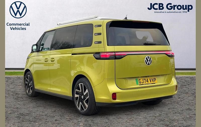 Used VW ID. Buzz Pro 147 kW (200 HP) 2024 Yellow MPV