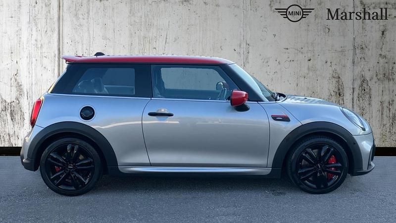 Used Mini John Cooper Works Hatch 231 HP (169 kW) 2022 Melting silver iii Hatchback