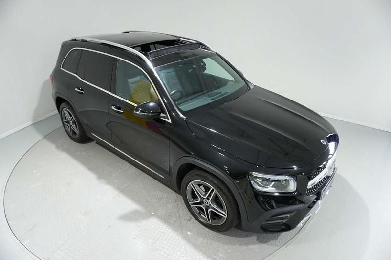 Used Mercedes GLB200 AMG Line Premium Plus 163 HP (119 kW) 2021 Black SUV