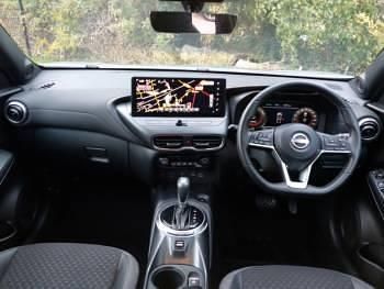 Used Nissan Juke N-Connecta 143 HP (105 kW) 2024 Silver SUV