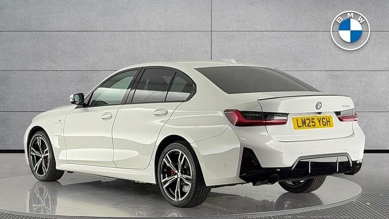 Used BMW 330e M Sport 288 HP (211 kW) 2025 White