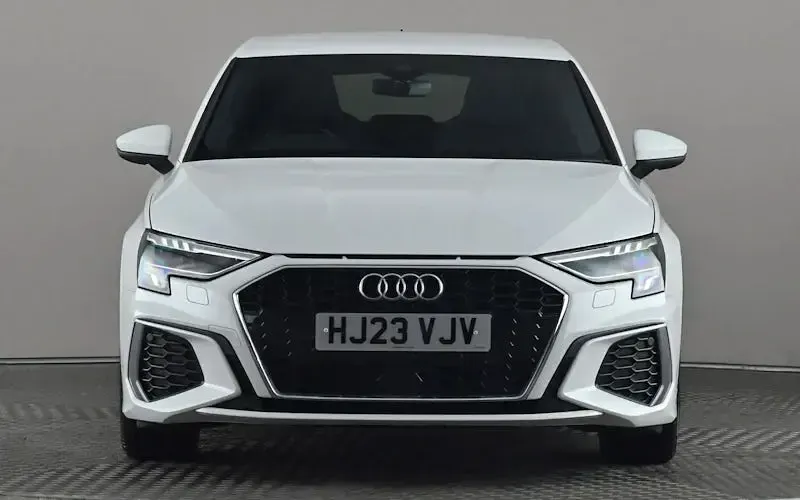 Used Audi A3 Sportback S-Line 150 HP (110 kW) 2024 Hatchback