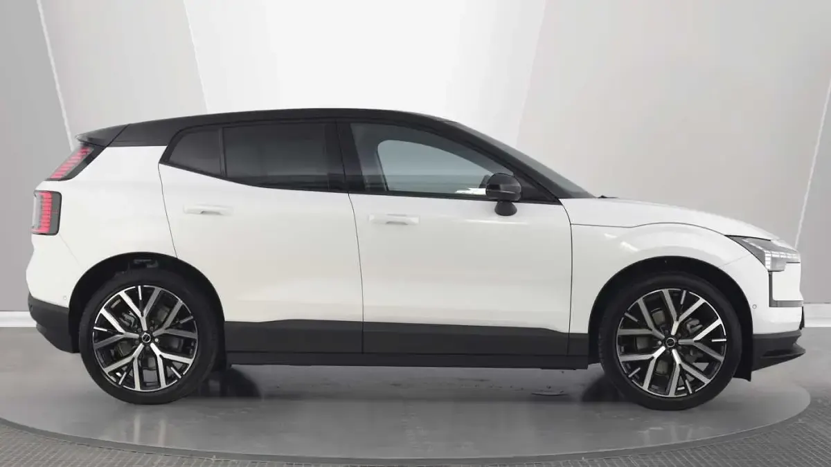 New Volvo EX30 Ultra 197 kW (268 HP) 2026 SUV