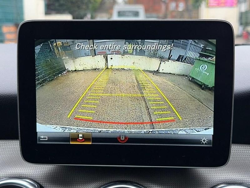 Used Mercedes GLA180 Urban 122 HP (89 kW) 2018 White SUV