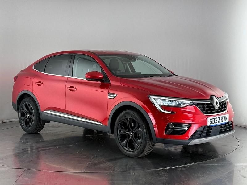 Red Used 2021 Renault Arkana Version S SUV | £14,250 (Fair price) - Image 1/3