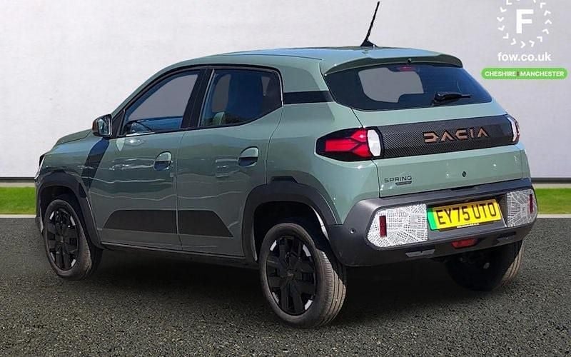 Używany Dacia Spring Extreme 47 kW (65 KM) 2025 Zielony Hatchback