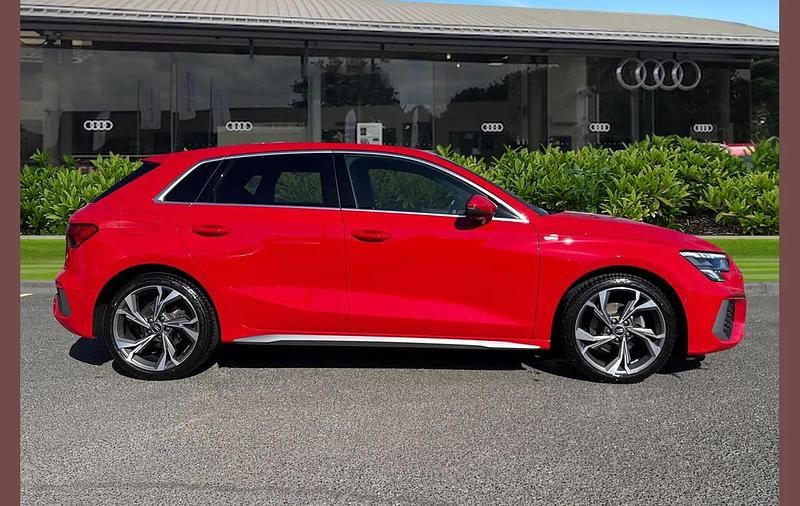 Used Audi A3 S-Line 147 HP (108 kW) 2023 Red Sedan