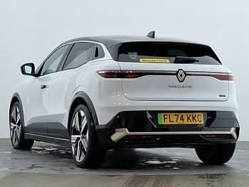 Used Renault Megane E-Tech Iconic 159 kW (217 HP) 2024 White Hatchback