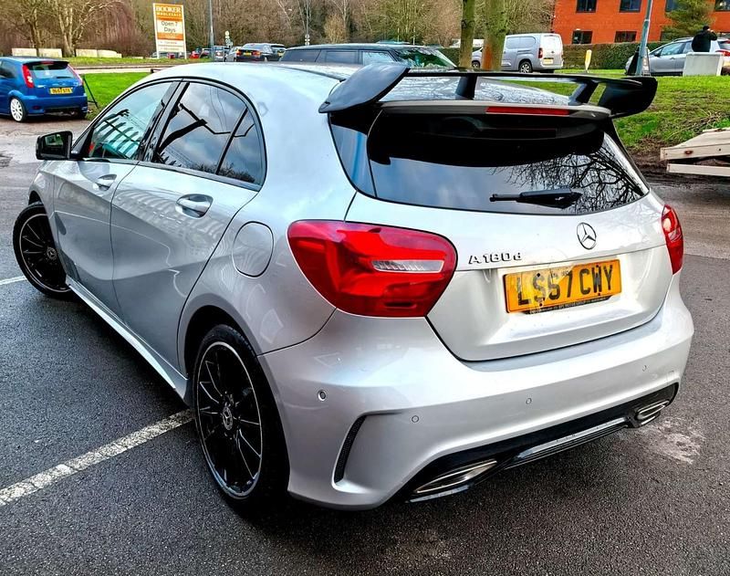 Used Mercedes A180 AMG Line Premium 109 HP (80 kW) 2017 Silver Hatchback